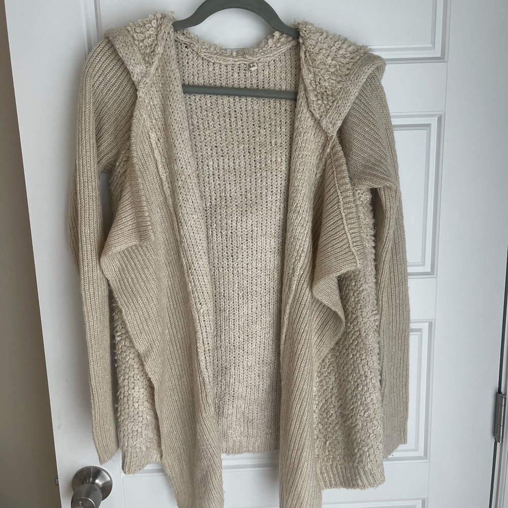 Ripcurl sweater with hood